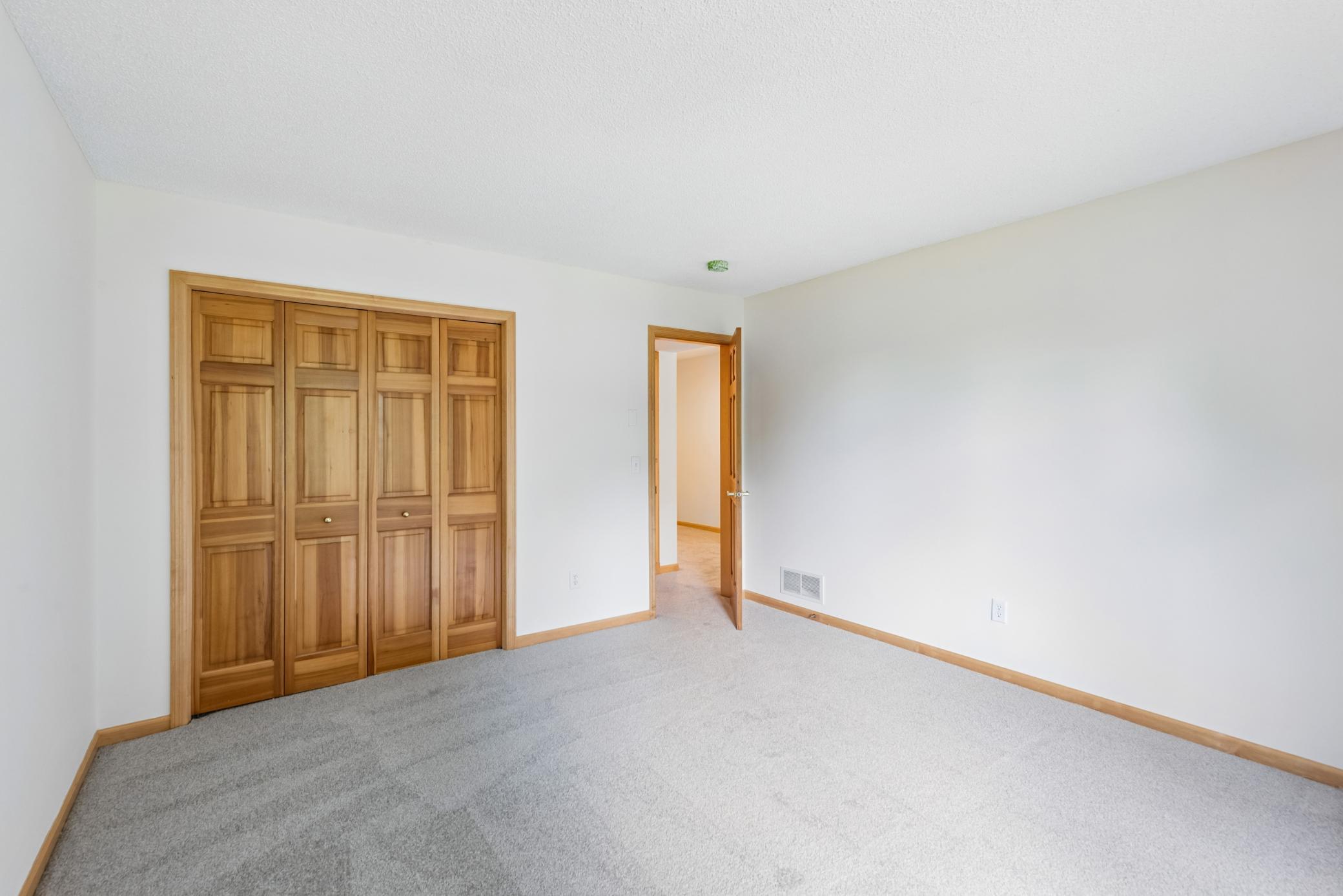 9257 Shetland Road Eden Prairie, MN 55347 - Photo 41 of 46