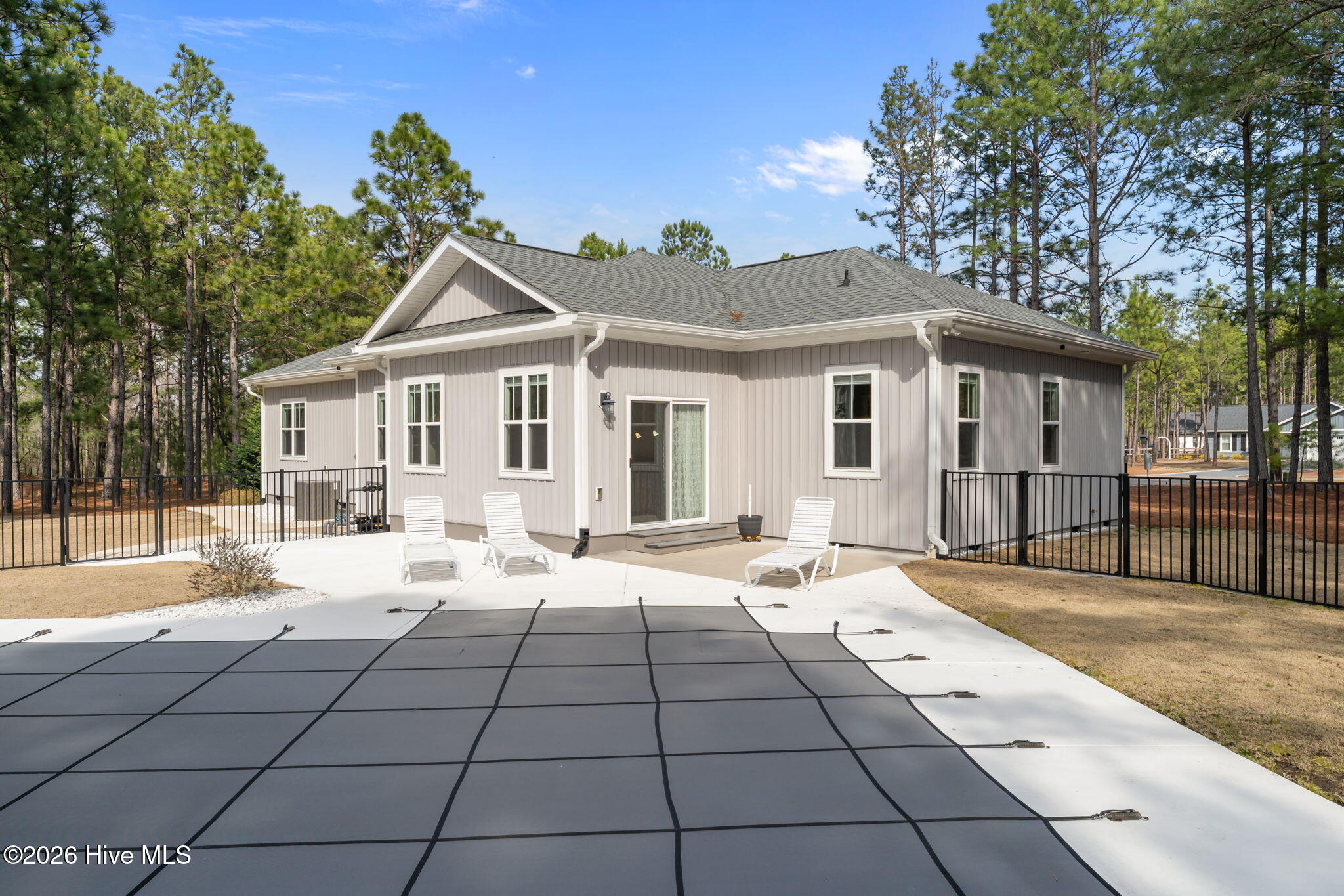 102 Roxburgh Court West End, NC 27376 - Photo 38 of 52 42-web-or-mls-DSC08073