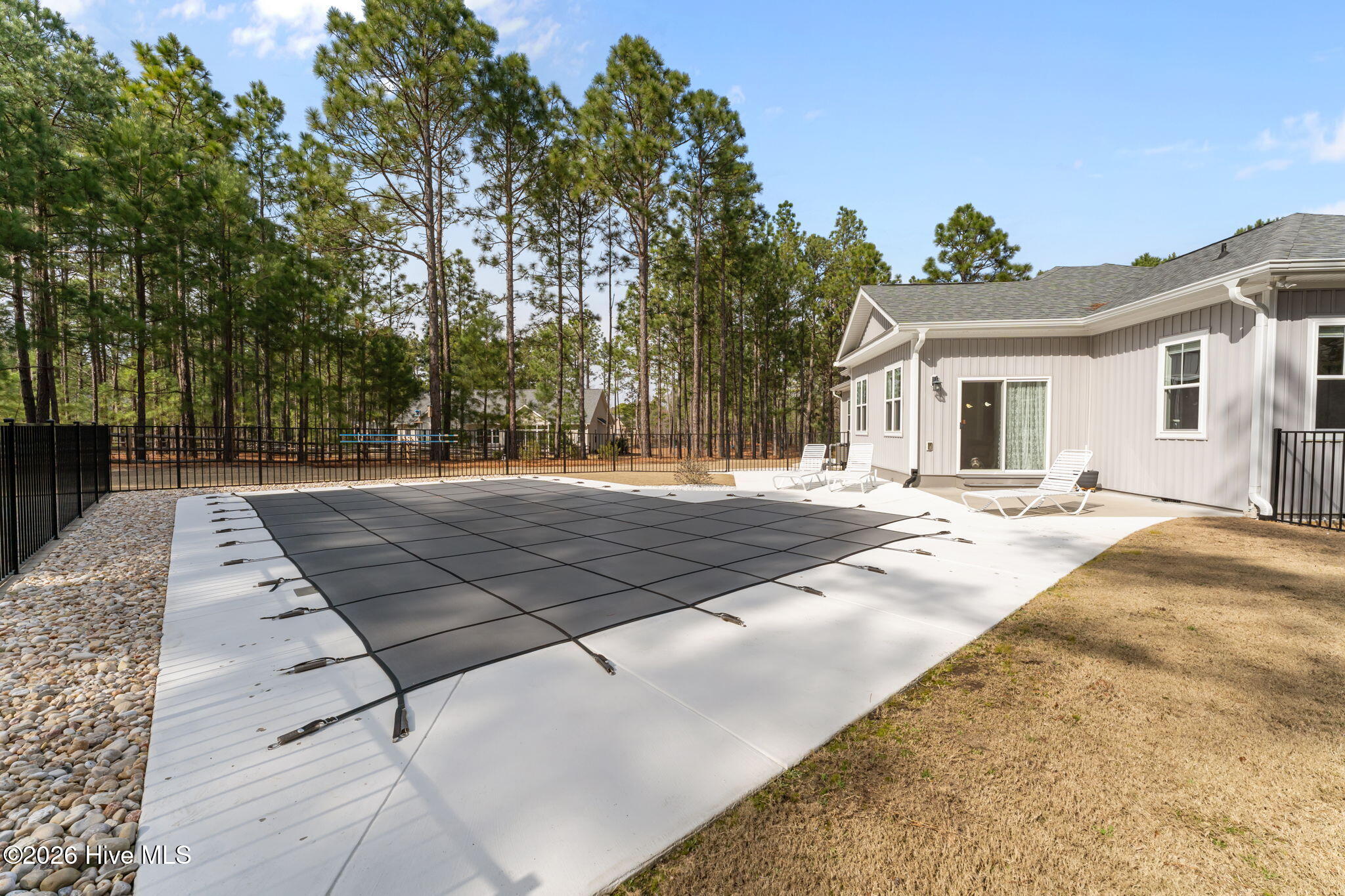 102 Roxburgh Court West End, NC 27376 - Photo 39 of 52 48-web-or-mls-DSC08079