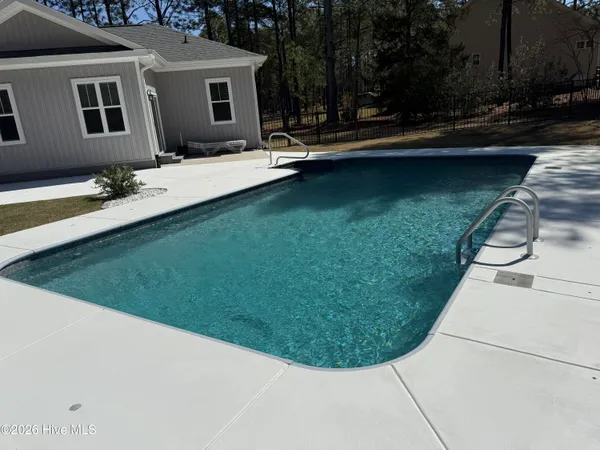 $465,000 | 102 Roxburgh Court, West End, NC 27376