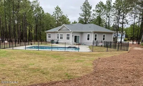 $465,000 | 102 Roxburgh Court, West End, NC 27376