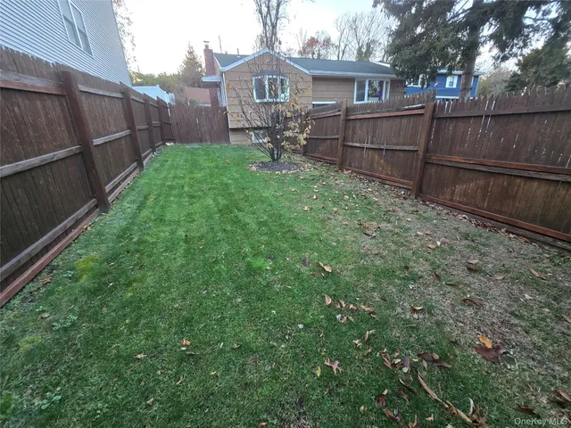 $1,800 | 163 Vernon Valley Road, East Northport, NY 11731