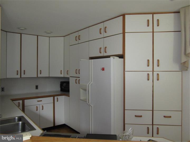 2 Rutgers Road Pennsville, NJ 08070 - Photo 6 of 25