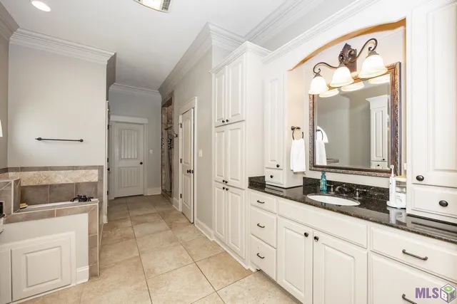 $409,900 | 2887 Muirfield Drive, Zachary, LA 70791