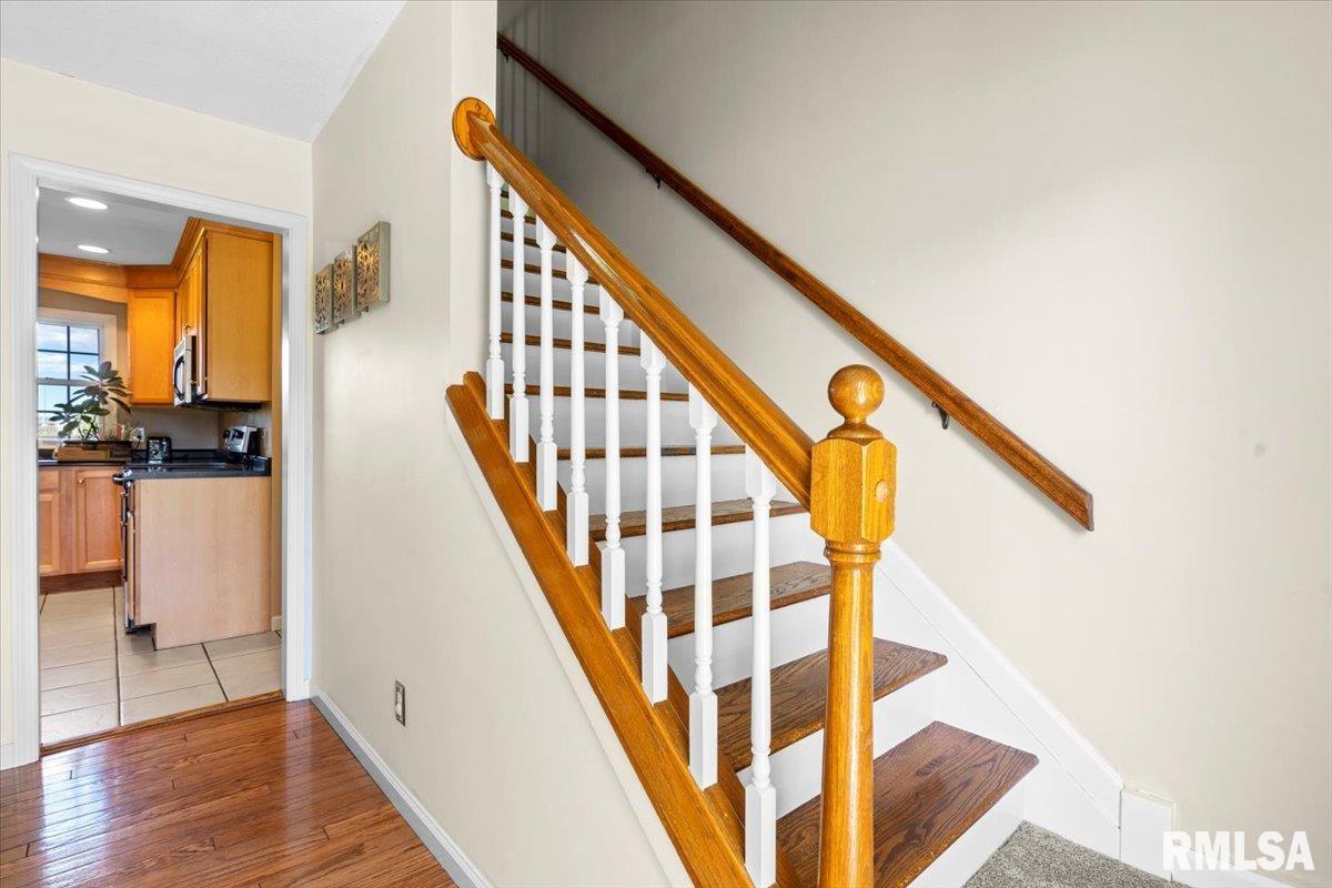 3613 Timothy Road Springfield, IL 62711 - Photo 3 of 33