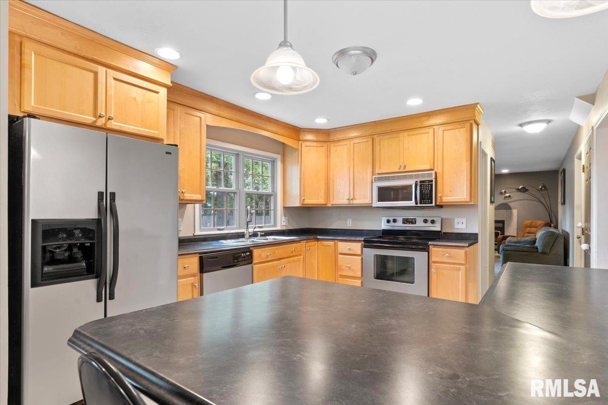 3613 Timothy Road Springfield, IL 62711 - Photo 10 of 33