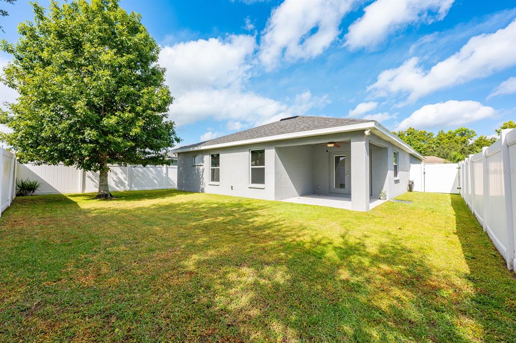 1355 Windward Oaks Loop Auburndale, FL 33823 - Photo 15 of 25