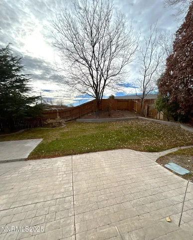 $2,195 | 7470 Rodin Court, Sun Valley, NV 89433