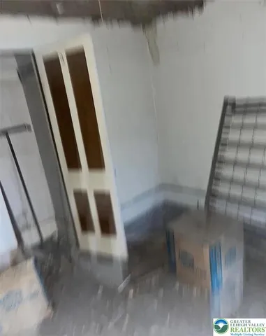 $30,000 | 115 North Locust Street, Mount Carmel, PA 17851