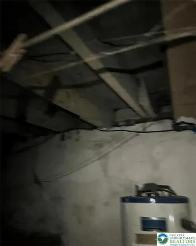 $30,000 | 115 North Locust Street, Mount Carmel, PA 17851