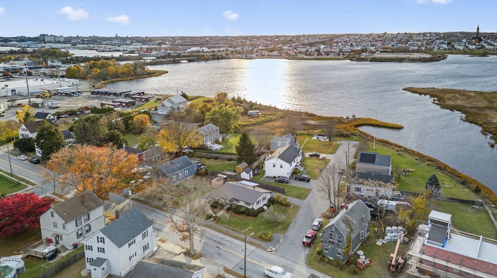 100 Sycamore Street Fairhaven, MA 02719 - Photo 1 of 36