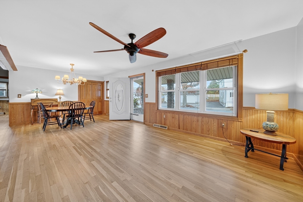 100 Sycamore Street Fairhaven, MA 02719 - Photo 11 of 36