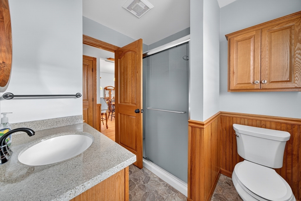 100 Sycamore Street Fairhaven, MA 02719 - Photo 19 of 36