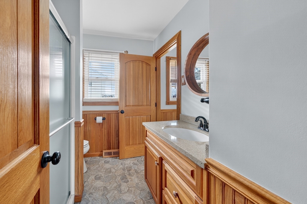 100 Sycamore Street Fairhaven, MA 02719 - Photo 20 of 36