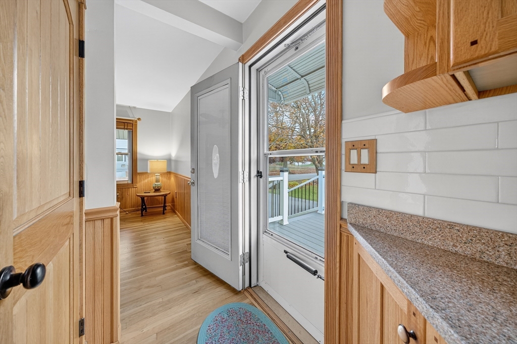 100 Sycamore Street Fairhaven, MA 02719 - Photo 24 of 36