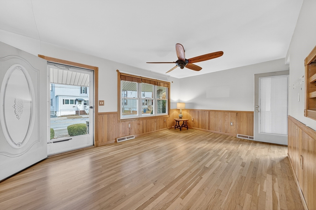 100 Sycamore Street Fairhaven, MA 02719 - Photo 10 of 36