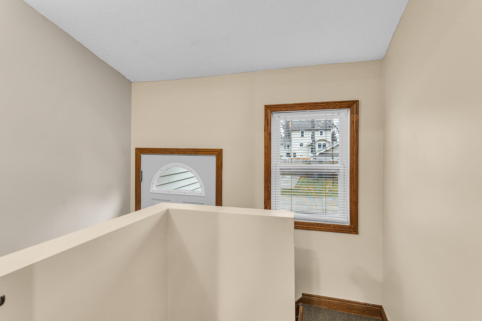 110 North Thompson Street Jackson, MI 49202 - Photo 28 of 38 0N0A6098