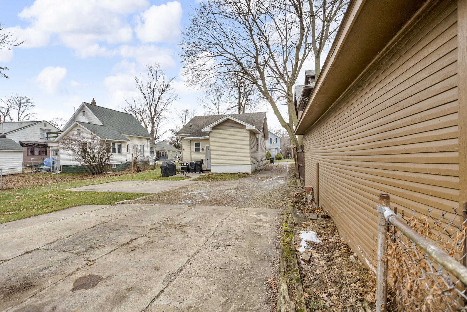 110 North Thompson Street Jackson, MI 49202 - Photo 37 of 38 0N0A6128