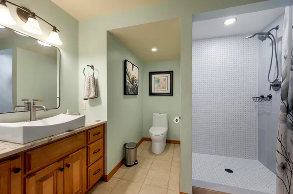 $724,900 | 3877 Sandhill Drive, Pulaski, WI 54162