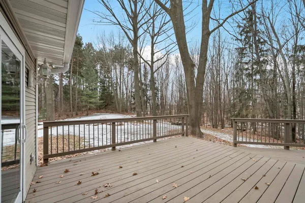 $724,900 | 3877 Sandhill Drive, Pulaski, WI 54162