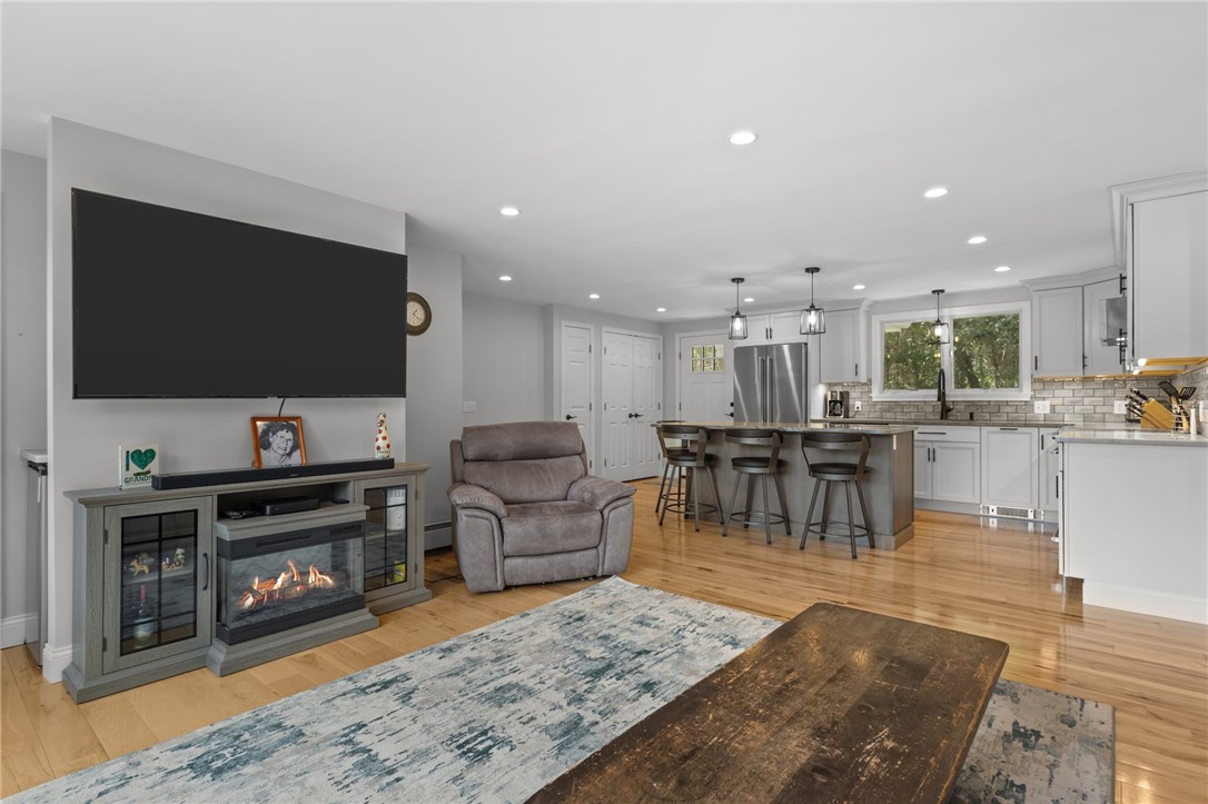14 Pine Tree Road Coventry, RI 02816 - Photo 7 of 37
