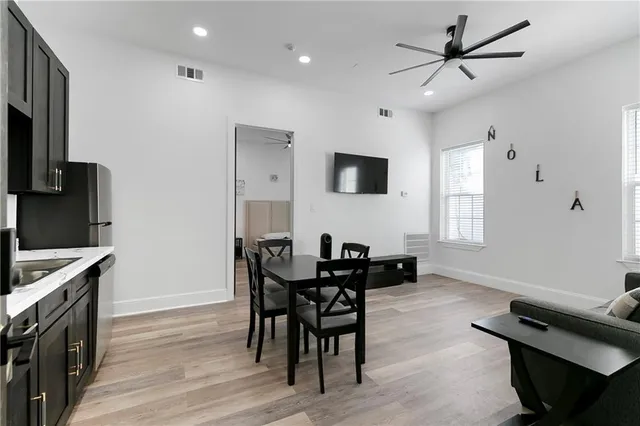 $1,500 | 632 Mandeville Street, Unit 2A, New Orleans, LA 70117