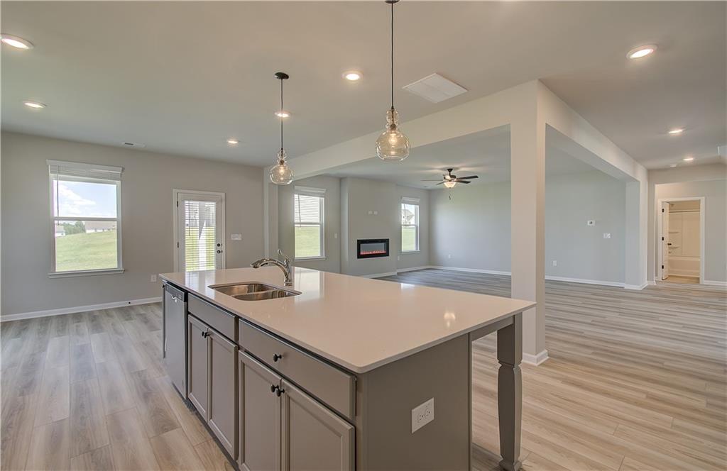 733 Dunlake Way Locust Grove, GA 30248 - Photo 15 of 30