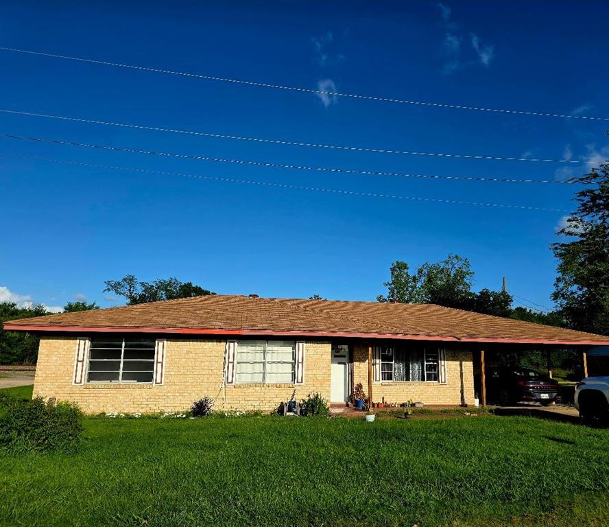 602 Hewitt Street Groesbeck, TX 76642 - Photo 1 of 12