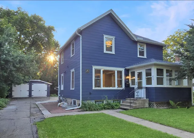 $399,900 | 409 Winslow Avenue, St. Paul, MN 55107