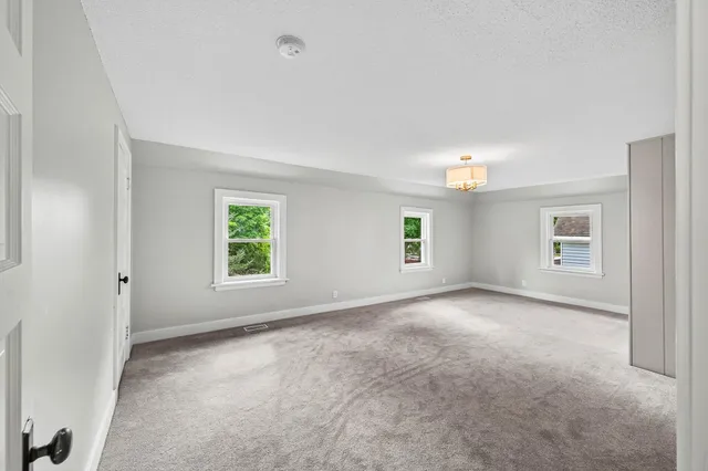 $399,900 | 409 Winslow Avenue, St. Paul, MN 55107