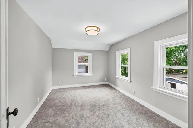 $399,900 | 409 Winslow Avenue, St. Paul, MN 55107