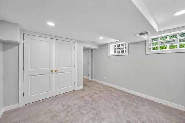 $399,900 | 409 Winslow Avenue, St. Paul, MN 55107