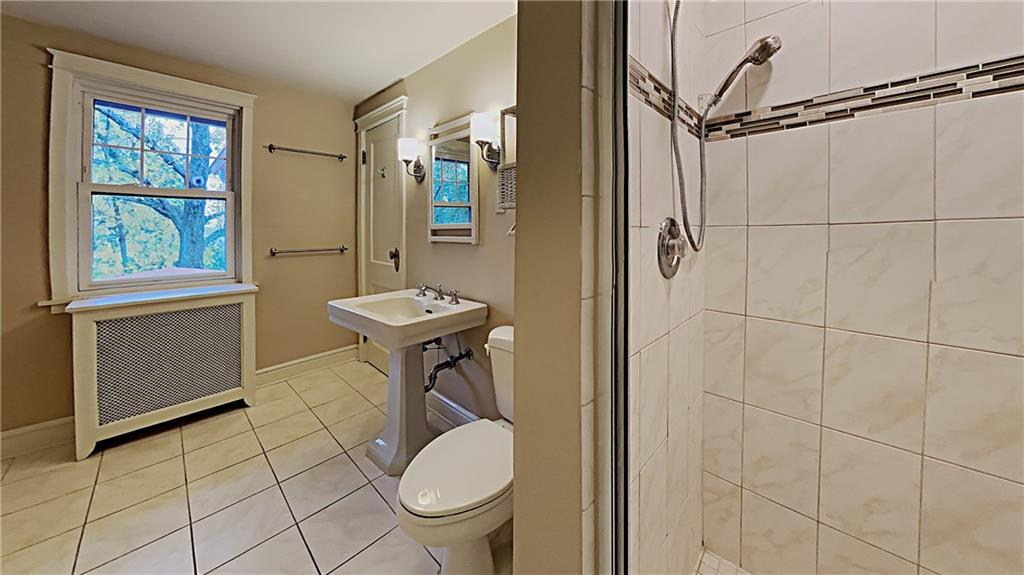 21 Briar Cliff Road Pittsburgh, PA 15202 - Photo 13 of 25 Gallery Image 13