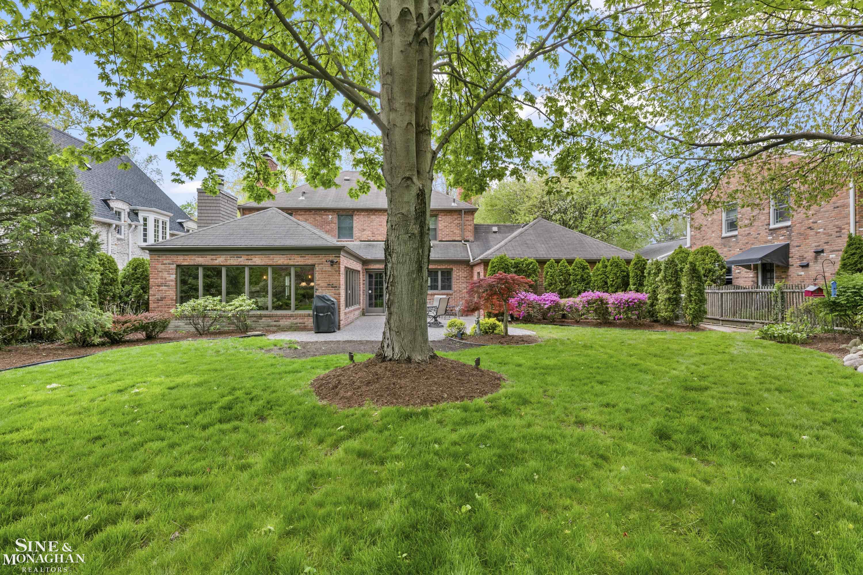 96 Moran Road Grosse Pointe Farms, MI 48236 - Photo 39 of 55 Gallery Image 39
