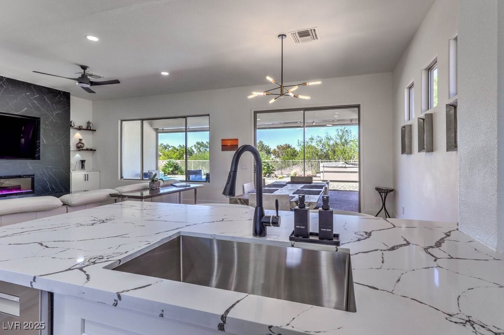 16 Holston Hills Road Henderson, NV 89052 - Photo 13 of 38