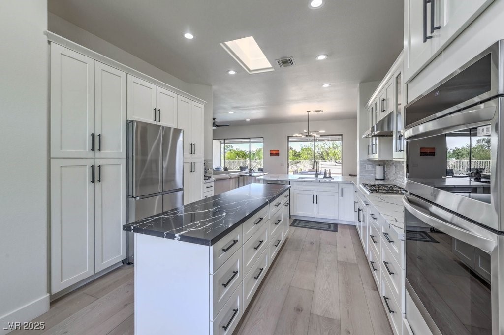 16 Holston Hills Road Henderson, NV 89052 - Photo 9 of 38