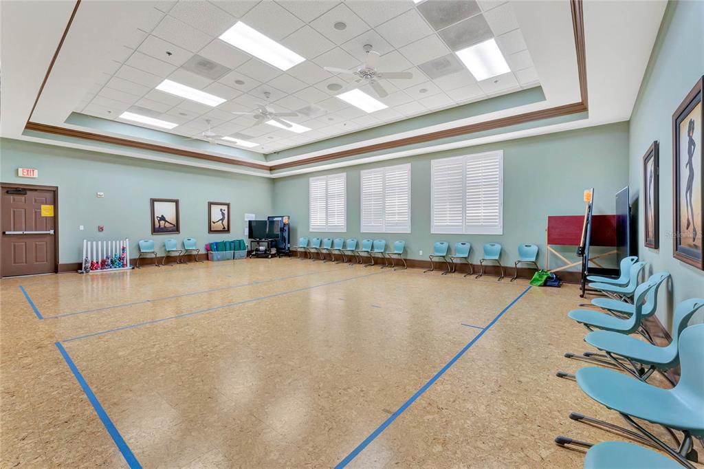 3342 Raleigh Drive Winter Haven, FL 33884 - Photo 37 of 50 a living room with furniture and a large window