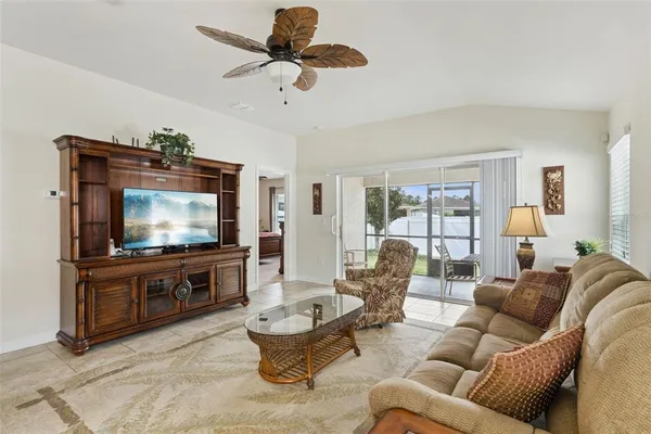 $227,500 | 3342 Raleigh Drive, Winter Haven, FL 33884