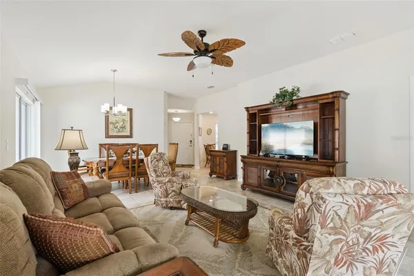 $227,500 | 3342 Raleigh Drive, Winter Haven, FL 33884