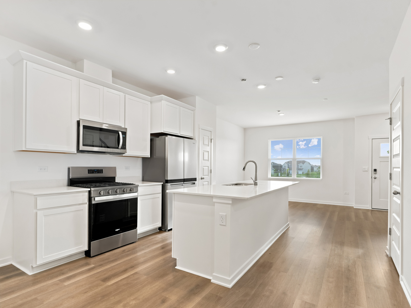 2255 Riesling Road Oswego, IL 60543 - Photo 4 of 17