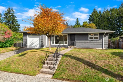 $895,000 | 11346 Bartlett Avenue Northeast, Seattle, WA 98125
