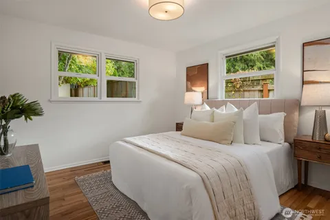 $895,000 | 11346 Bartlett Avenue Northeast, Seattle, WA 98125