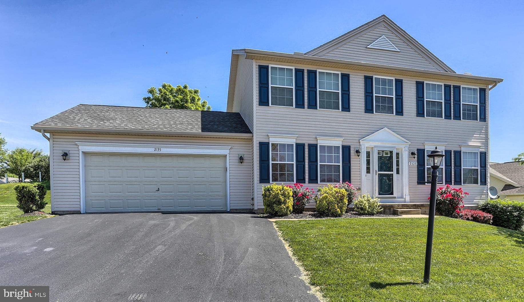 2135 Carriage Run Road York, PA 17408 - Photo 1 of 40 Gallery Image 1