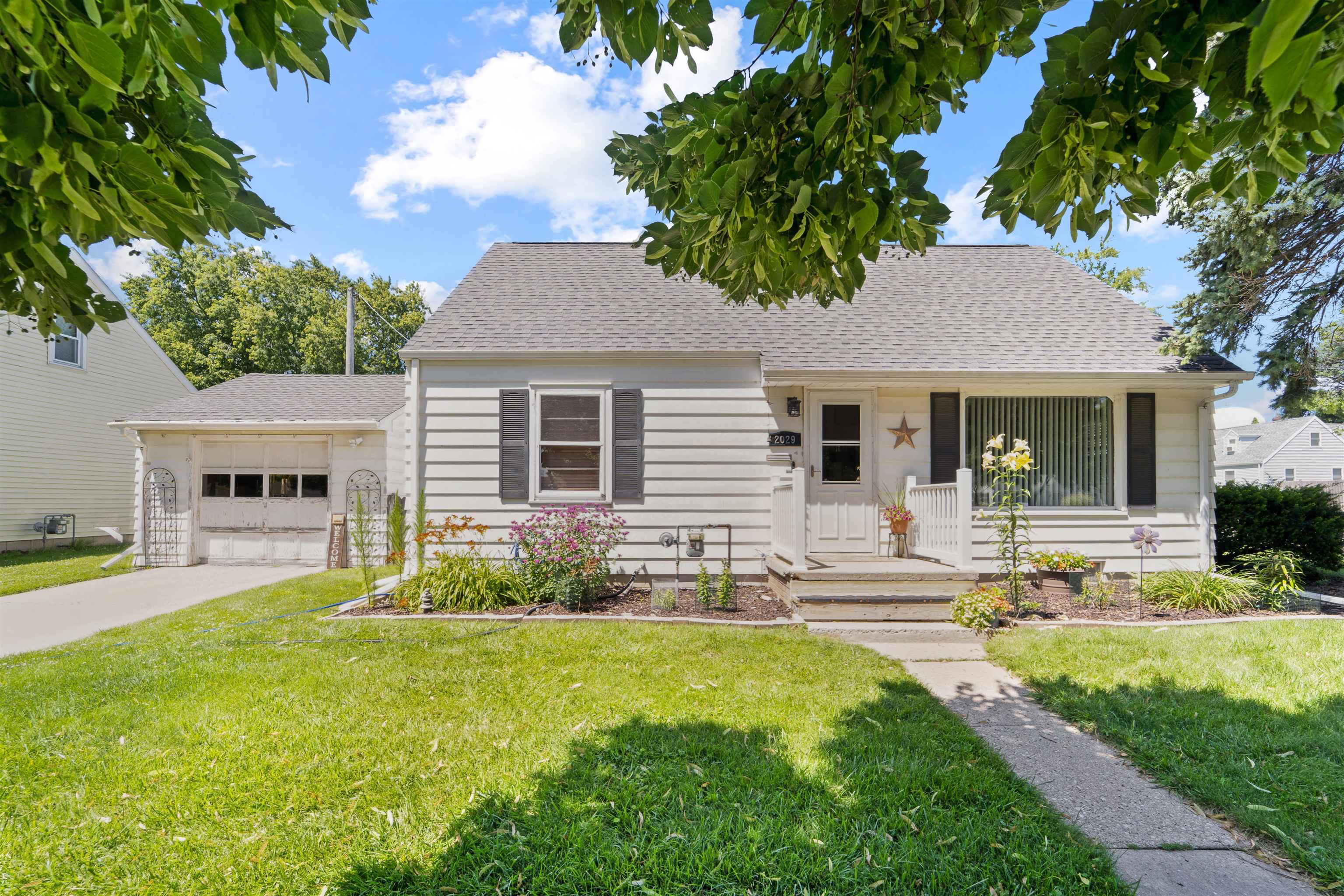 2029 North Bennett Street Appleton, WI 54914 - Photo 1 of 1 Gallery Image 1