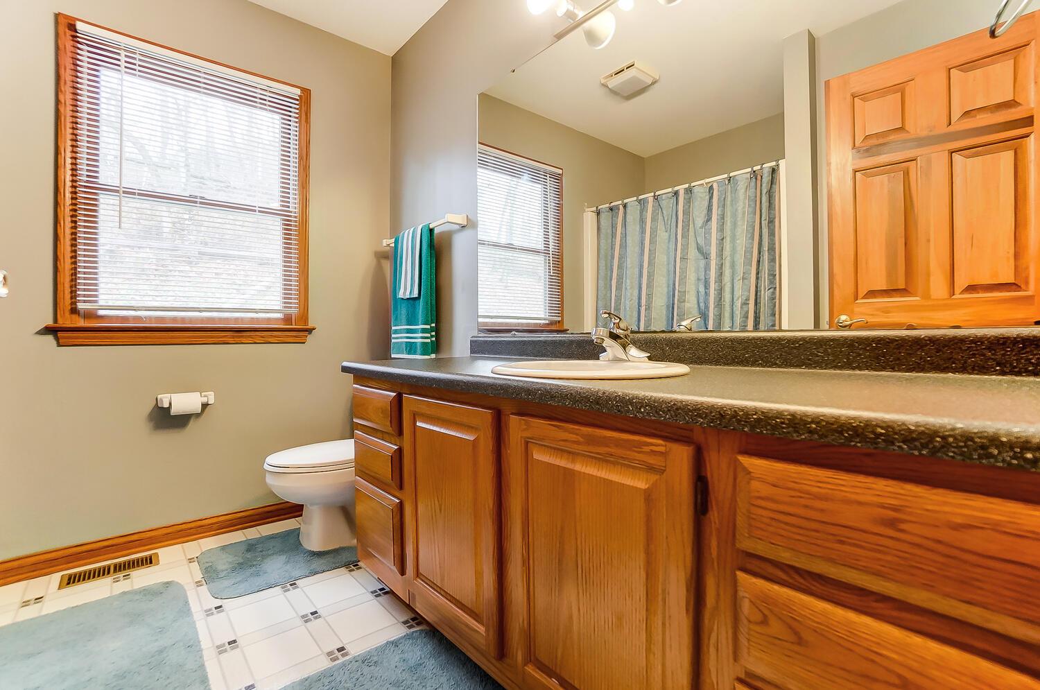 1425 Deer Run Road Newark, OH 43055 - Photo 25 of 31 Full Bath