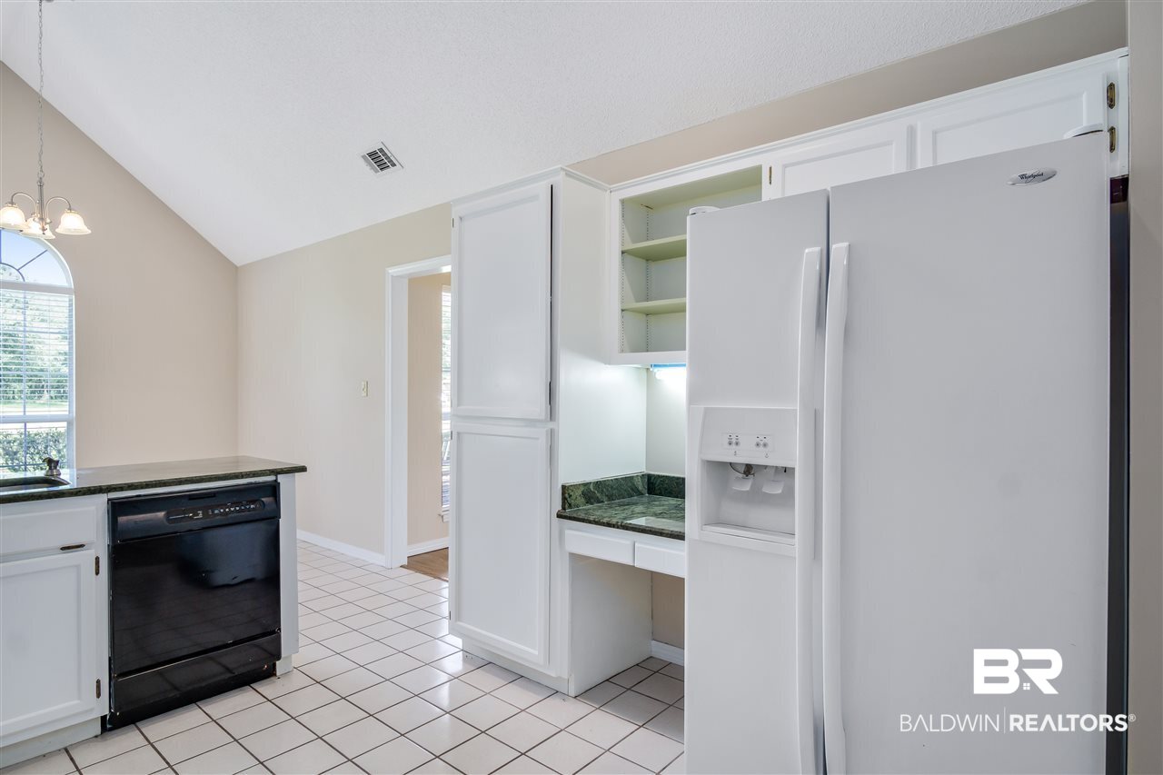 9055 Lakeview Drive Foley, AL 36535 - Photo 25 of 38