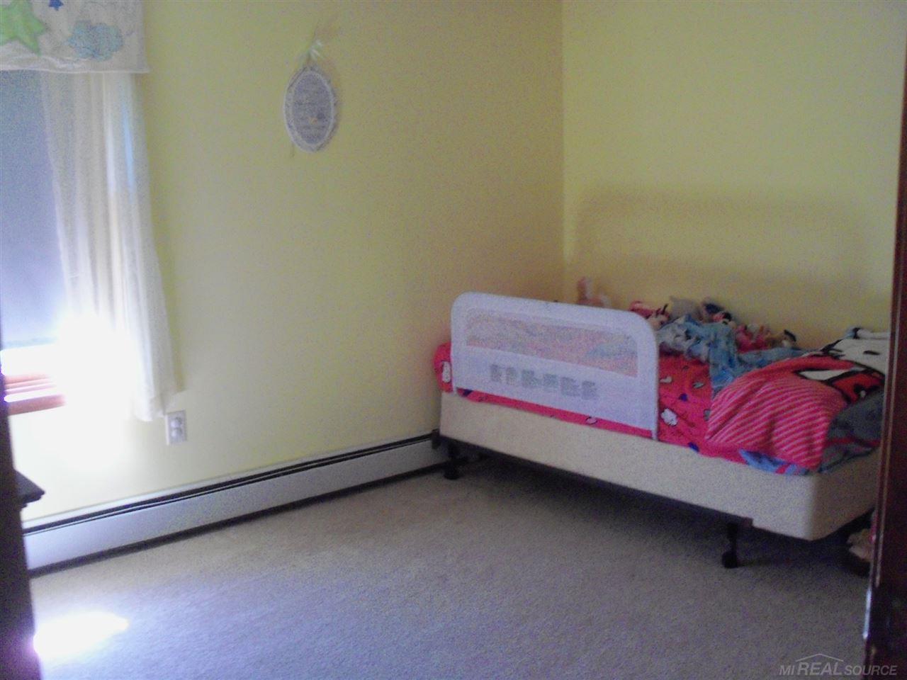 1800 South Ridge Road Carsonville, MI 48419 - Photo 16 of 36 31248603-15.JPG
