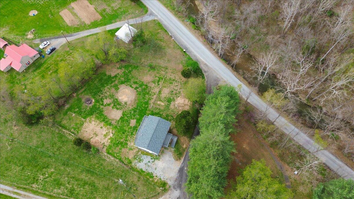 28 Scotts Hollow Road Eagle Rock, VA 24085 - Photo 36 of 44 36-DJI_0005