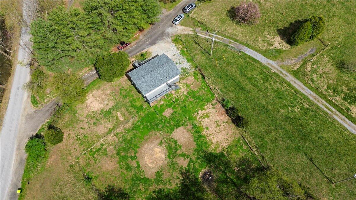 28 Scotts Hollow Road Eagle Rock, VA 24085 - Photo 38 of 44 38-DJI_0007