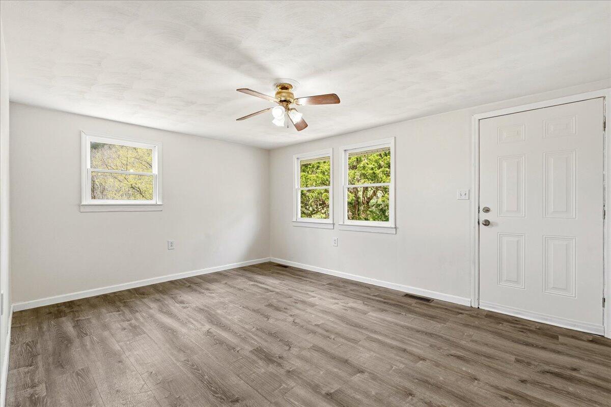 28 Scotts Hollow Road Eagle Rock, VA 24085 - Photo 10 of 44 05-DSC1511